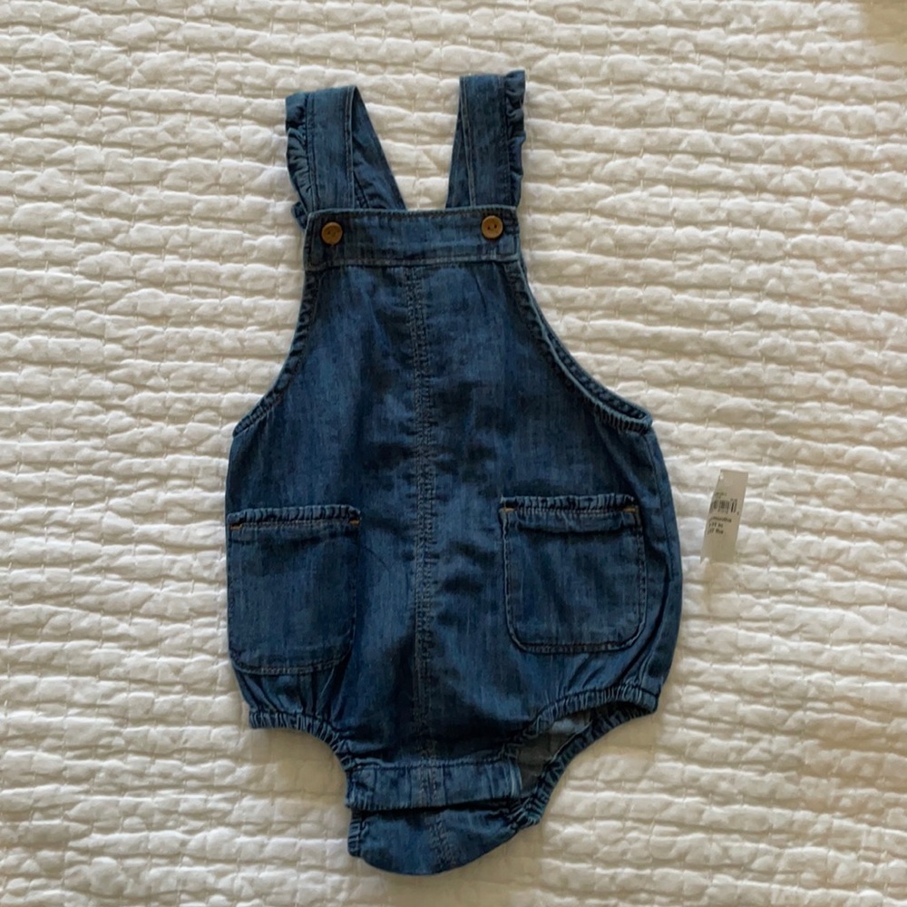 Baby Gap Denim Romper NWT size 12-18 mos